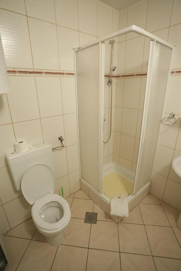 Rustika Sobe Bed & Breakfast Osijek Ngoại thất bức ảnh