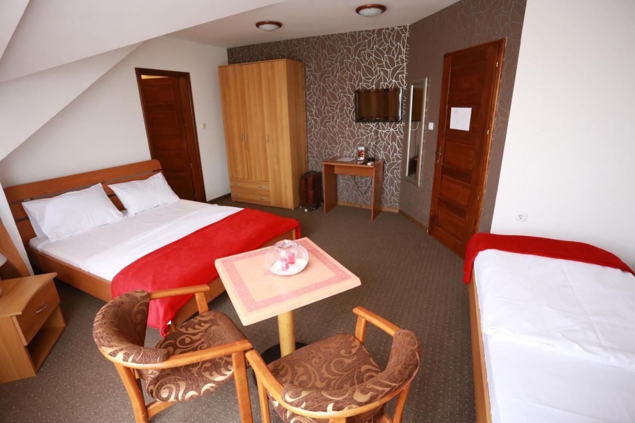 Rustika Sobe Bed & Breakfast Osijek Ngoại thất bức ảnh