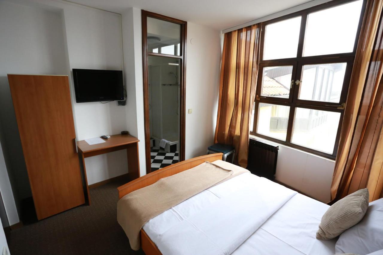 Rustika Sobe Bed & Breakfast Osijek Ngoại thất bức ảnh